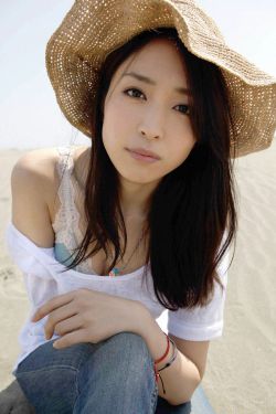 小岛藤子